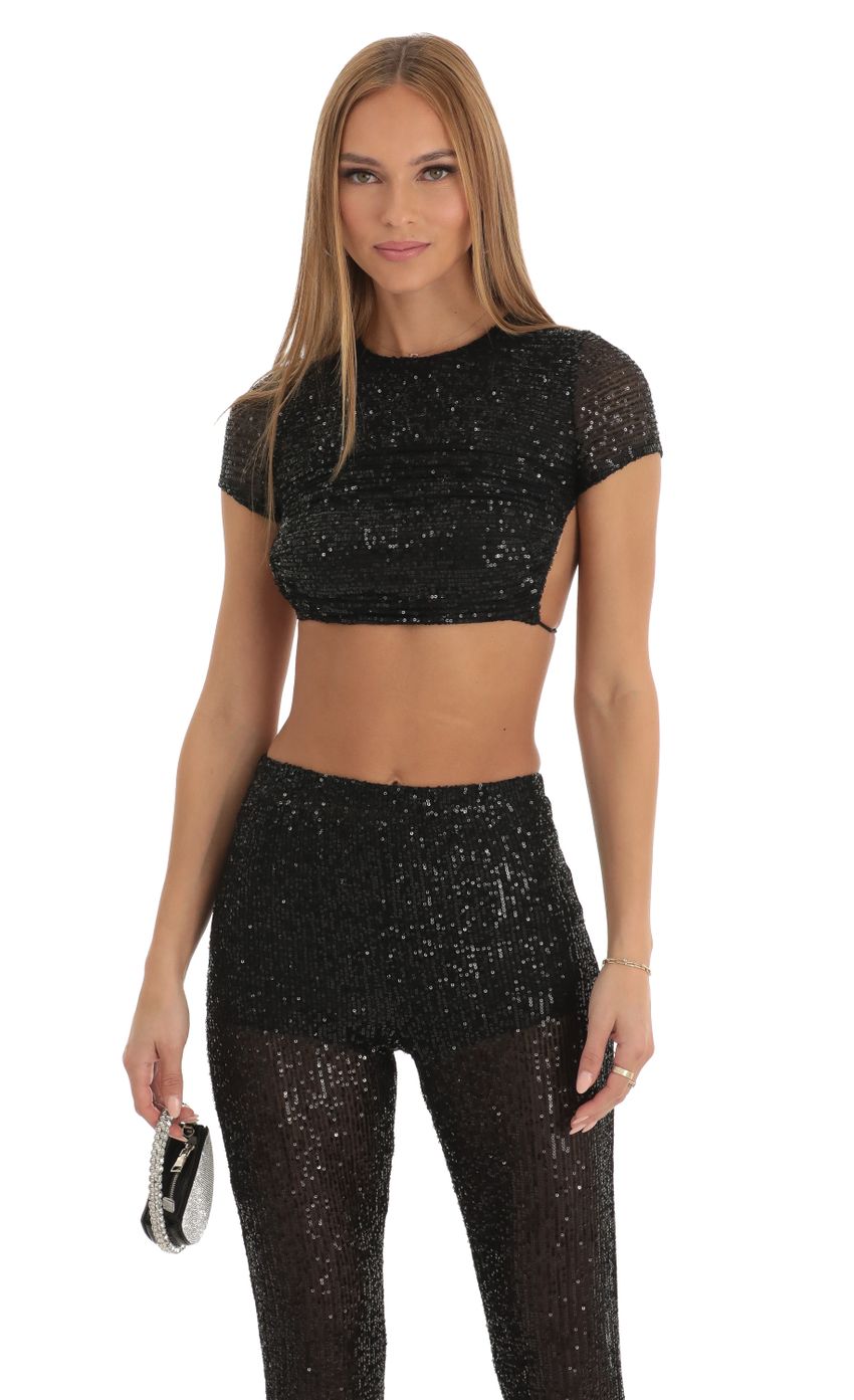 Picture Sequin Two Piece Pant Set in Black. Source: https://media-img.lucyinthesky.com/data/Jan23/850xAUTO/909385b6-7396-42c1-970f-21558dd847fb.jpg