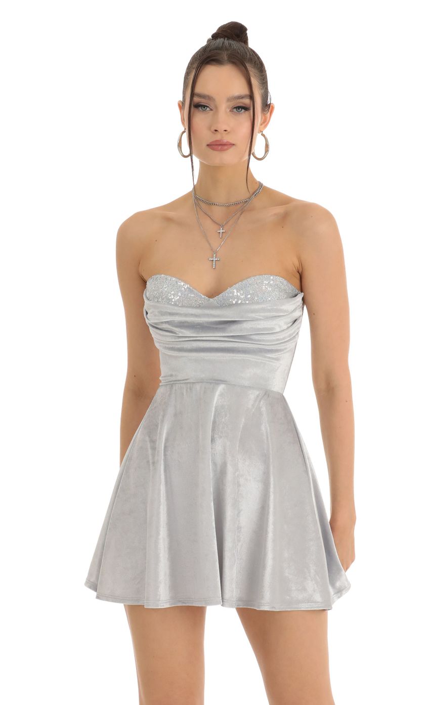 Picture Lorde Sequin Bust Velvet Flare Dress in Grey. Source: https://media-img.lucyinthesky.com/data/Jan23/850xAUTO/9e9bbae1-ec36-4f2d-9f4a-8d55ec97c14c.jpg