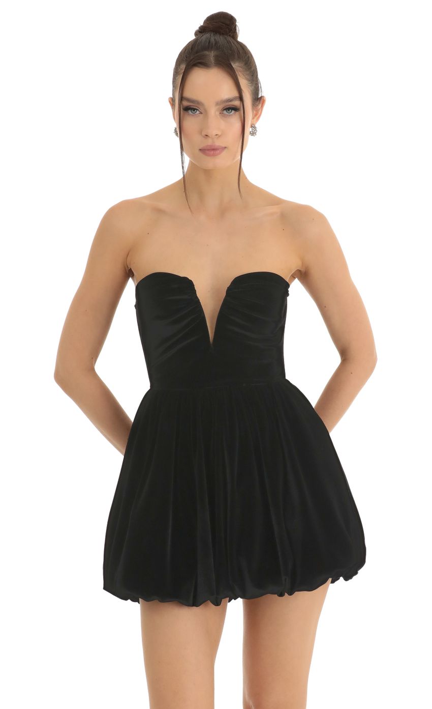 Picture Velvet Strapless Bubble Dress in Black. Source: https://media-img.lucyinthesky.com/data/Jan23/850xAUTO/b3e0f750-fcae-4513-9aca-ecf1f8720c6b.jpg