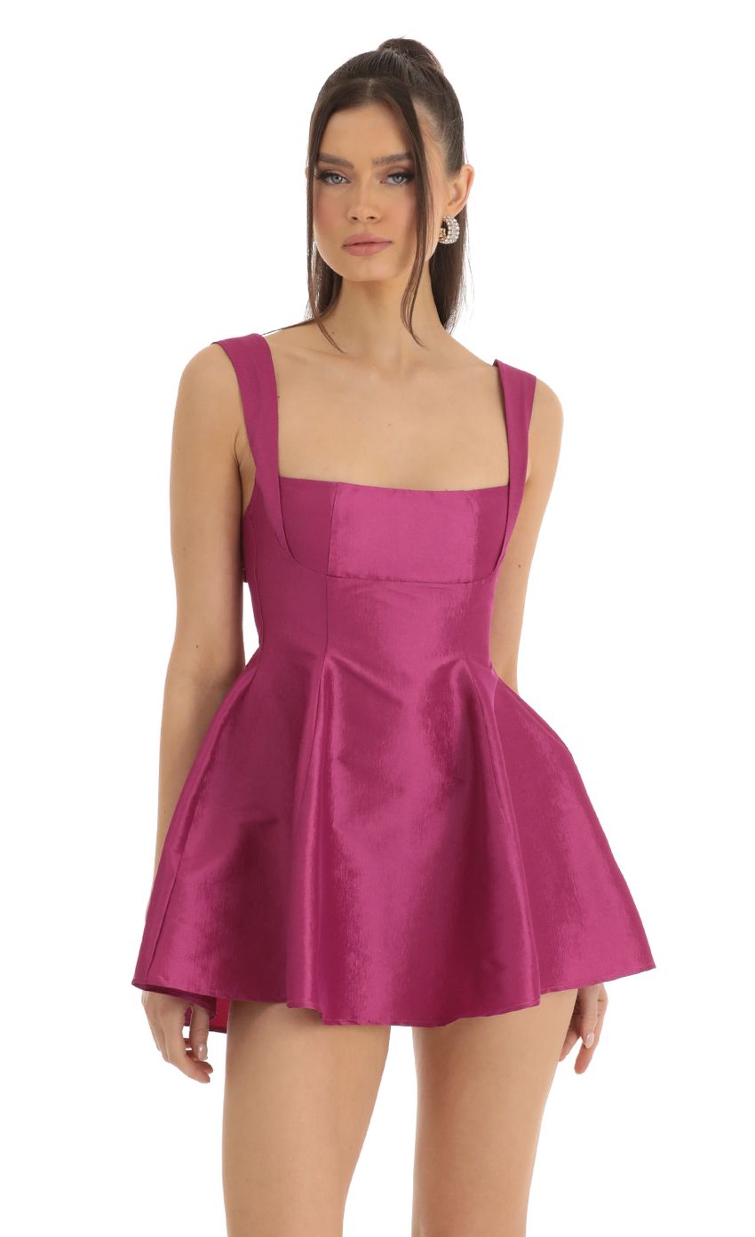 Picture Fit and Flare Dress in Pink. Source: https://media-img.lucyinthesky.com/data/Jan23/850xAUTO/ffceddc3-93d2-4f97-9428-774e4135e35e.jpg