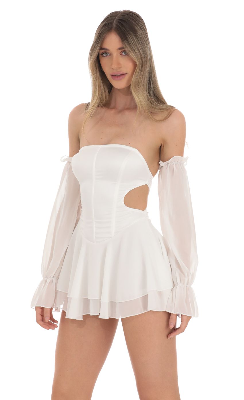 Picture Puff Sleeve Romper in White. Source: https://media-img.lucyinthesky.com/data/Jan24/850xAUTO/42368014-8007-45a3-b425-e66c6b747233.jpg