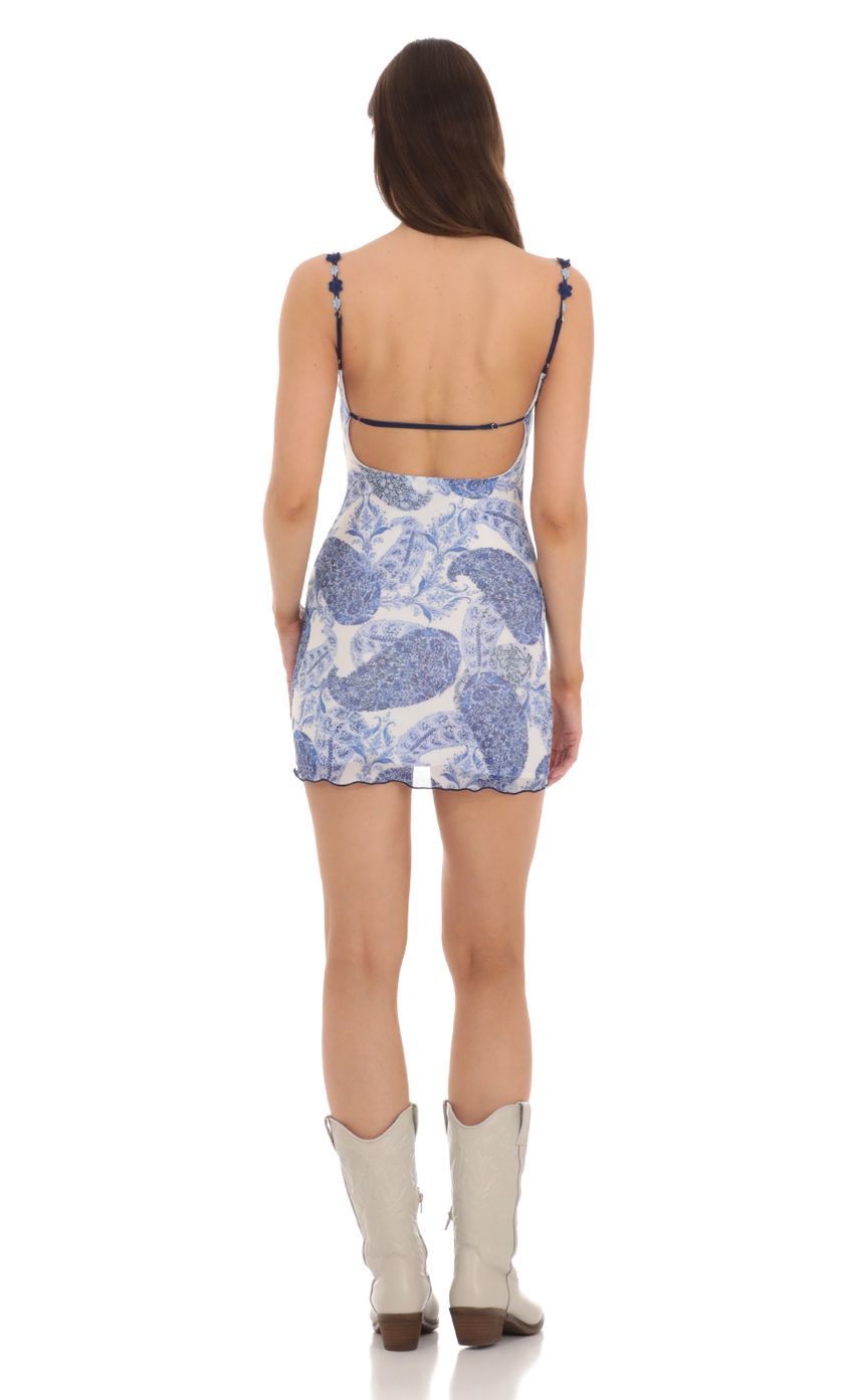 Picture Mesh Floral Strap Paisley Dress in Blue and White. Source: https://media-img.lucyinthesky.com/data/Jan24/850xAUTO/79eeea12-3b74-4c03-9134-a5db96e89c02.jpg