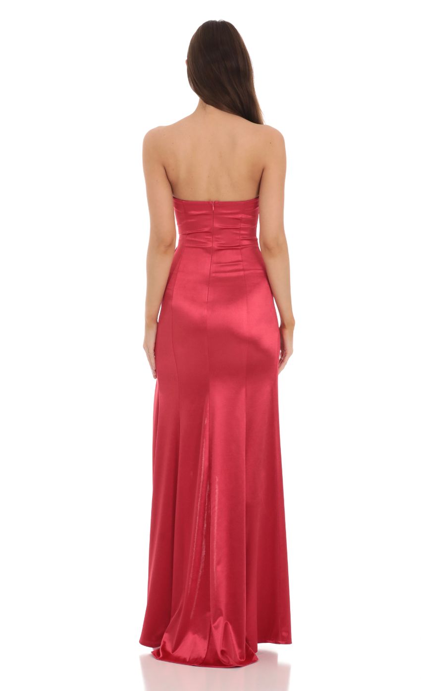 Picture Annabel Satin Strapless Maxi Dress in Red. Source: https://media-img.lucyinthesky.com/data/Jan24/850xAUTO/acb06107-f851-43b8-9b09-cafecc822768.jpg