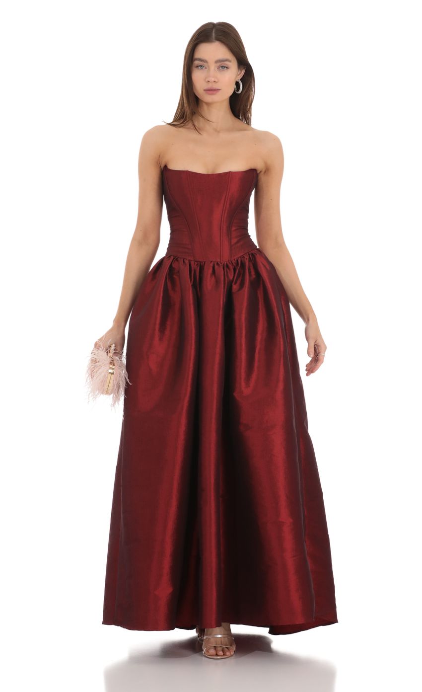 Picture Strapless Corset Gown in Deep Red. Source: https://media-img.lucyinthesky.com/data/Jan24/850xAUTO/d771bcf0-ec8e-4444-906c-1104e3983d94.jpg