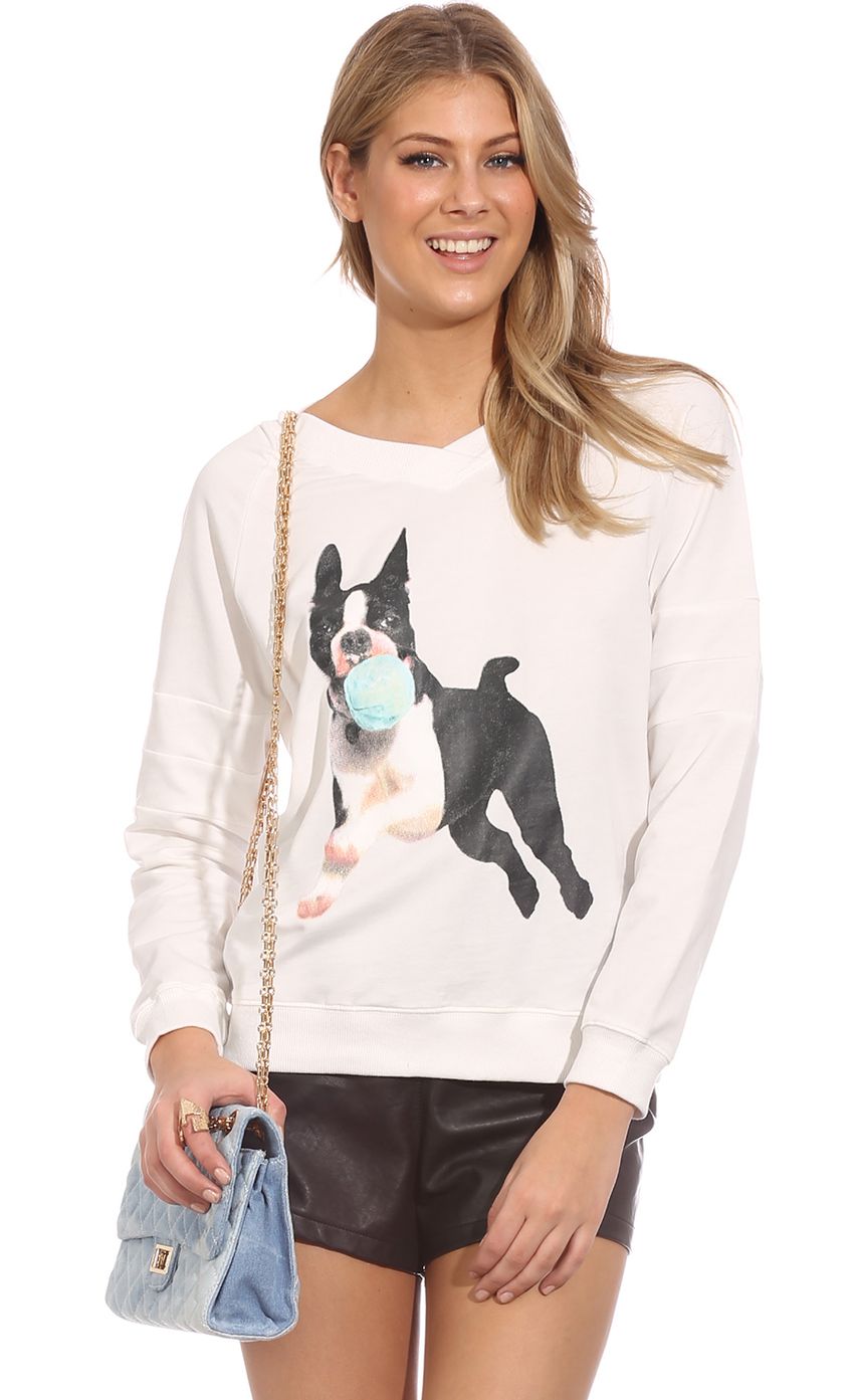 Picture SUPER LOVE JUMPER. Source: https://media-img.lucyinthesky.com/data/Jul14_2/850xAUTO/0Y5A2217.JPG