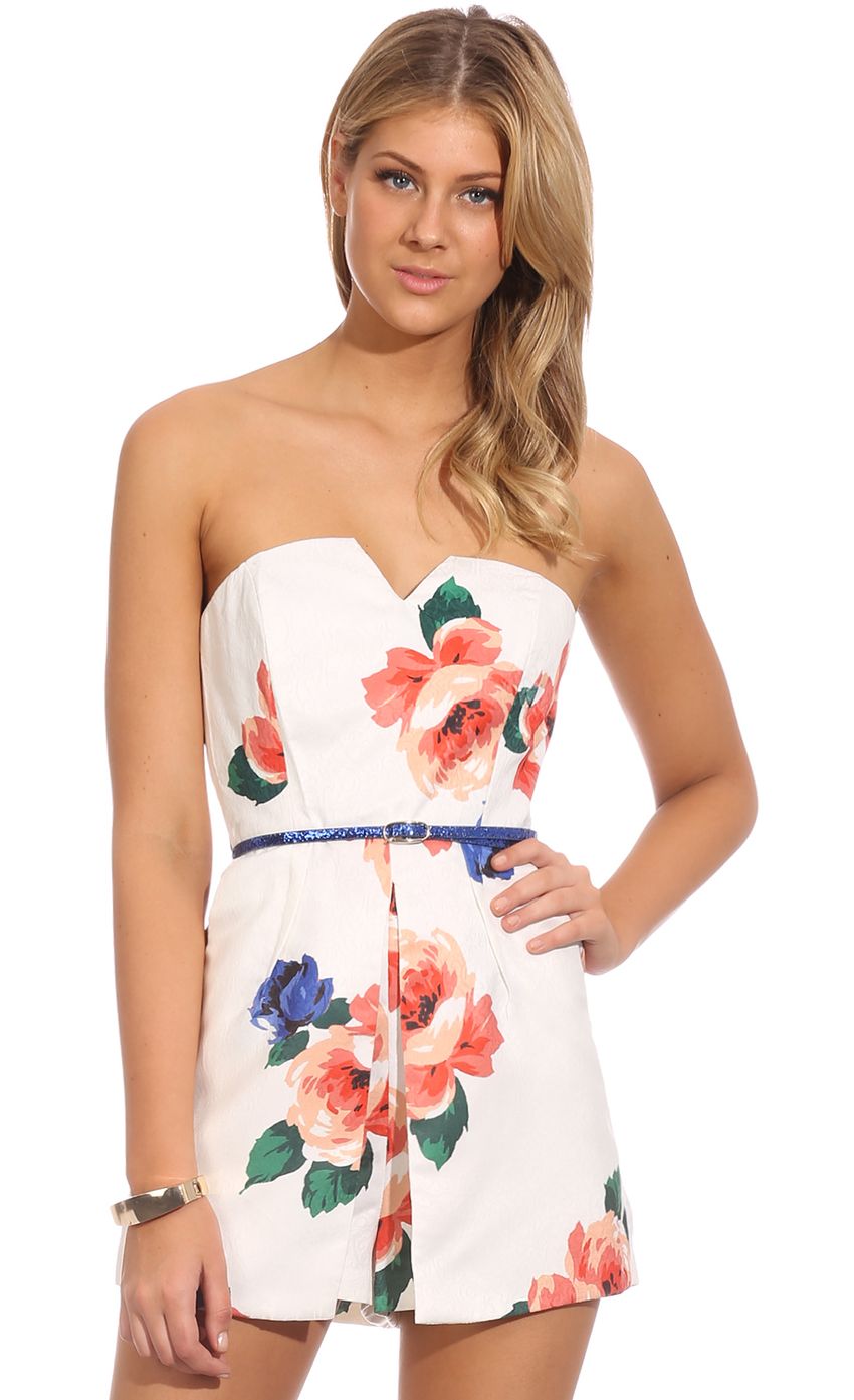 Picture ROMANCE IS BLOOMING PLAYSUIT. Source: https://media-img.lucyinthesky.com/data/Jul14_2/850xAUTO/0Y5A6430SLIM.JPG
