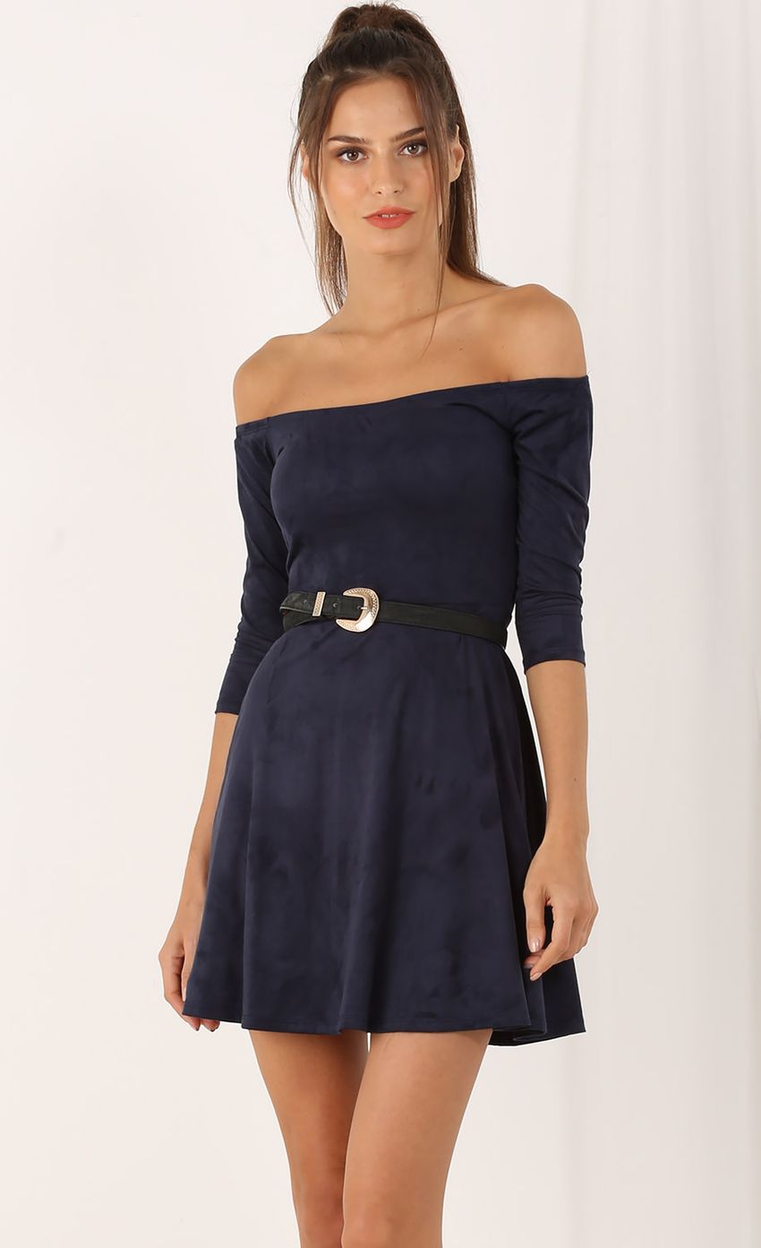 Picture Shoulderless 3/4 Skater Dress. Source: https://media-img.lucyinthesky.com/data/Jul15_2/850xAUTO/0Y5A4769.JPG