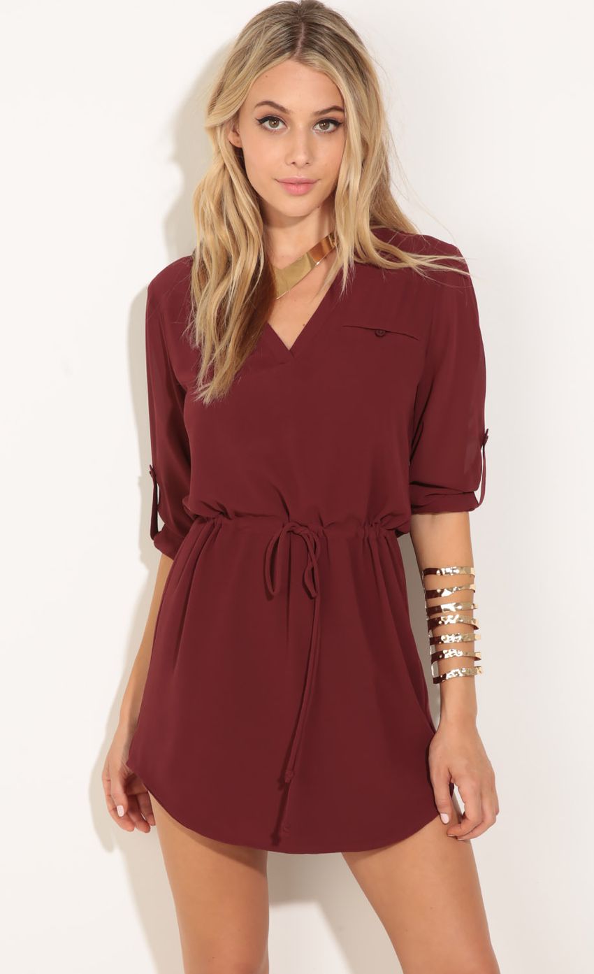 Picture Waist Tie Day Dress In Wine. Source: https://media-img.lucyinthesky.com/data/Jul16_1/850xAUTO/0Y5A2347.JPG