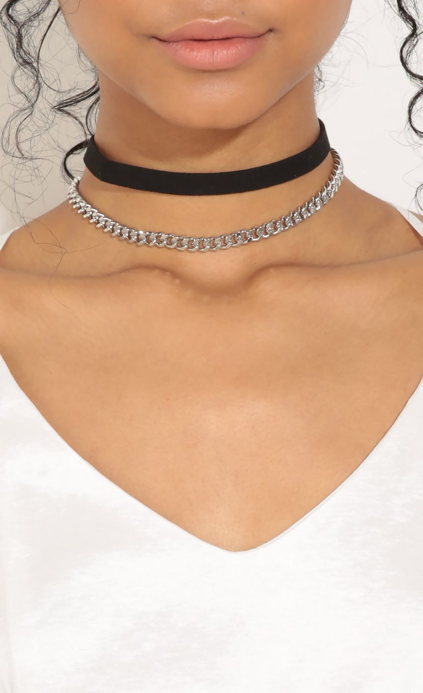 Picture Suede And Chain Choker Necklace Set In Black. Source: https://media-img.lucyinthesky.com/data/Jul16_2/850xAUTO/0Y5A5873.JPG