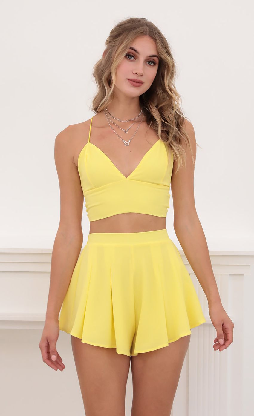 Picture Two Piece Set In Yellow. Source: https://media-img.lucyinthesky.com/data/Jul20_1/850xAUTO/781A9868.JPG