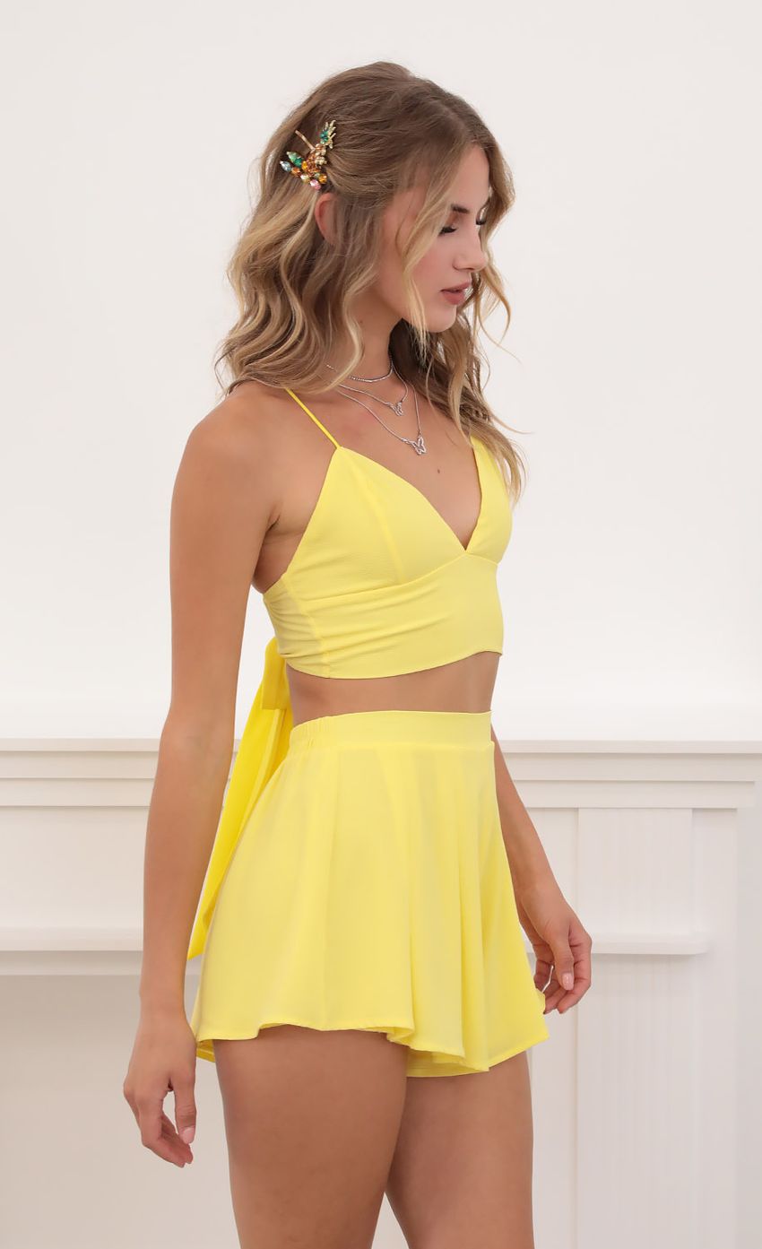 Picture Two Piece Set In Yellow. Source: https://media-img.lucyinthesky.com/data/Jul20_1/850xAUTO/781A9928.JPG
