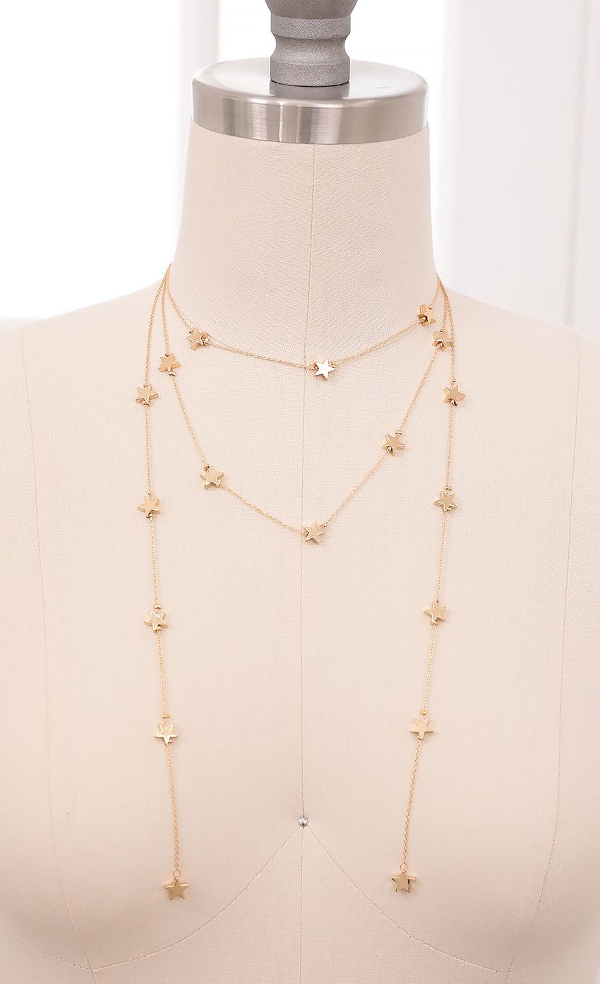 Picture Dainty Star Layered Necklace. Source: https://media-img.lucyinthesky.com/data/Jul20_2/850xAUTO/781A0782.JPG