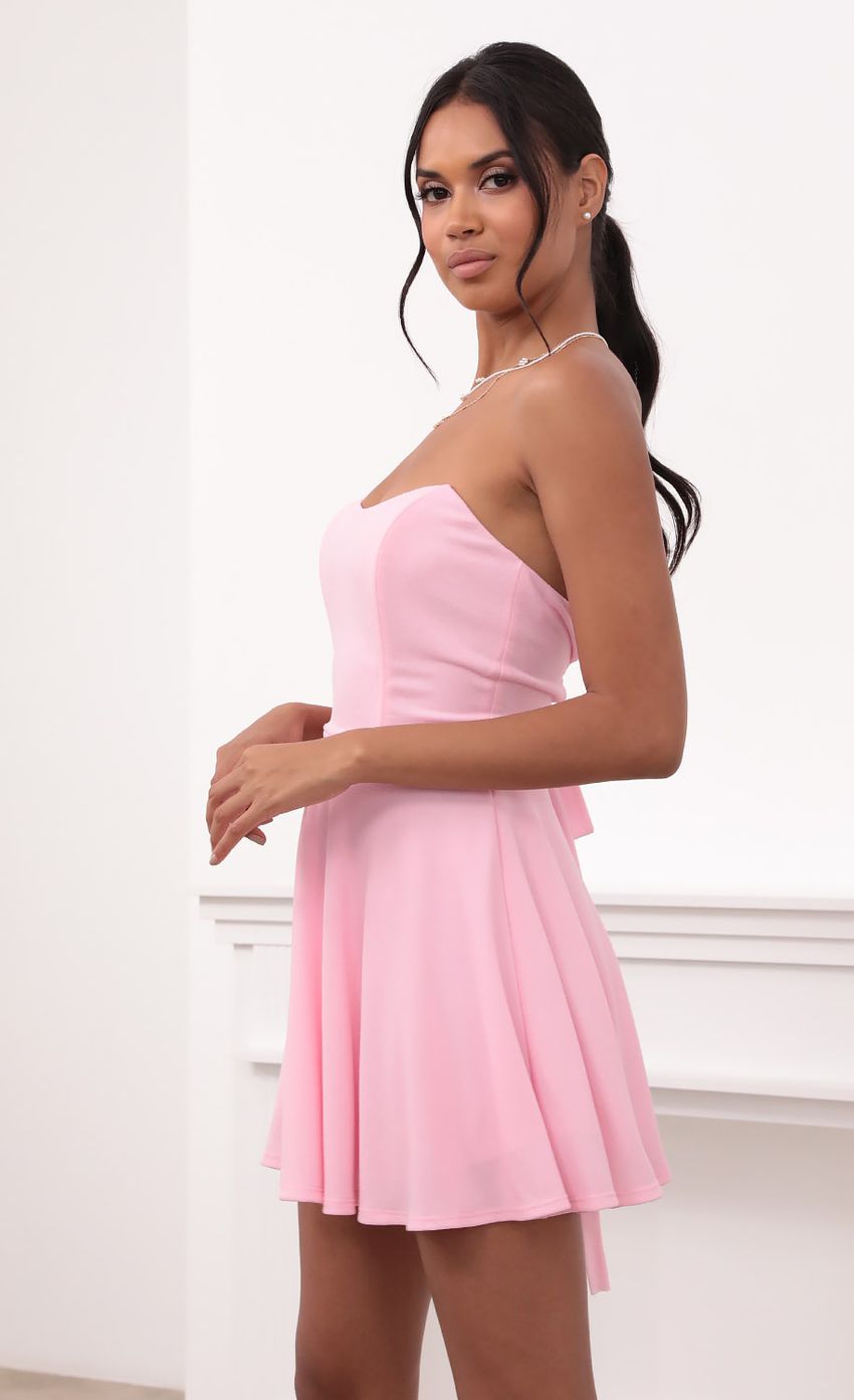 Picture Strapless Dress in Pink. Source: https://media-img.lucyinthesky.com/data/Jul21_1/850xAUTO/1V9A3155.JPG
