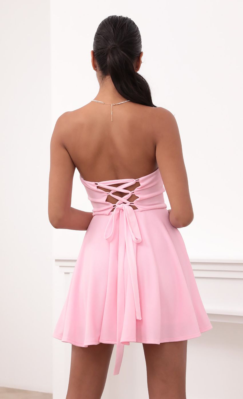 Picture Strapless Dress in Pink. Source: https://media-img.lucyinthesky.com/data/Jul21_1/850xAUTO/1V9A3179.JPG