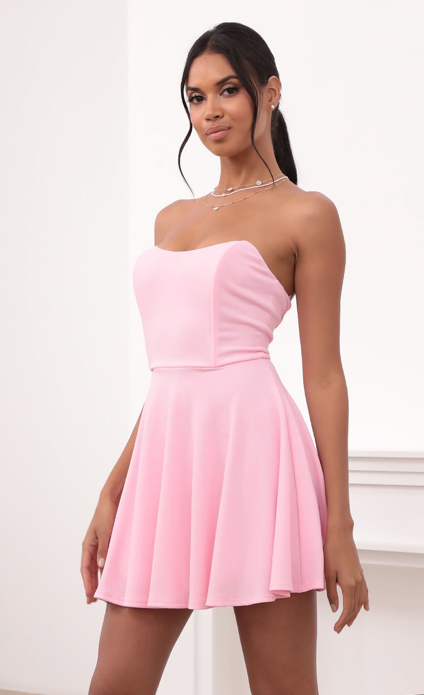 Picture Strapless Dress in Pink. Source: https://media-img.lucyinthesky.com/data/Jul21_1/850xAUTO/1V9A3221.JPG