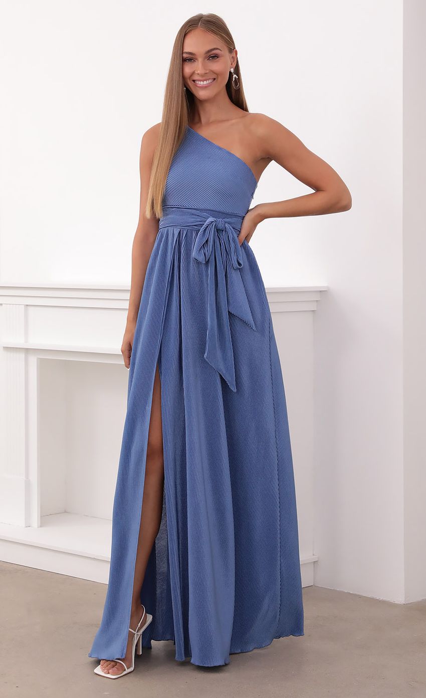 Picture One Shoulder Pleated Dress in Periwinkle Blue. Source: https://media-img.lucyinthesky.com/data/Jul21_2/850xAUTO/1V9A0013.JPG