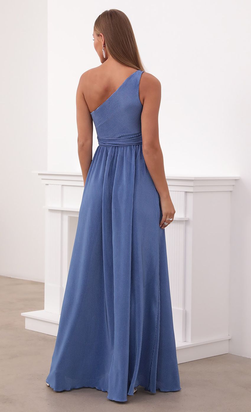 Picture One Shoulder Pleated Dress in Periwinkle Blue. Source: https://media-img.lucyinthesky.com/data/Jul21_2/850xAUTO/1V9A0058.JPG