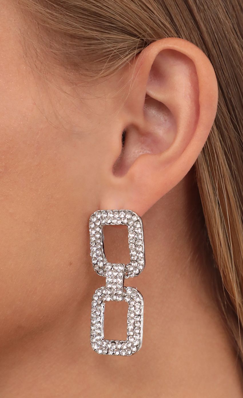 Picture Crystal Dreams Rectangle Earrings. Source: https://media-img.lucyinthesky.com/data/Jul21_2/850xAUTO/AT2A1012.JPG