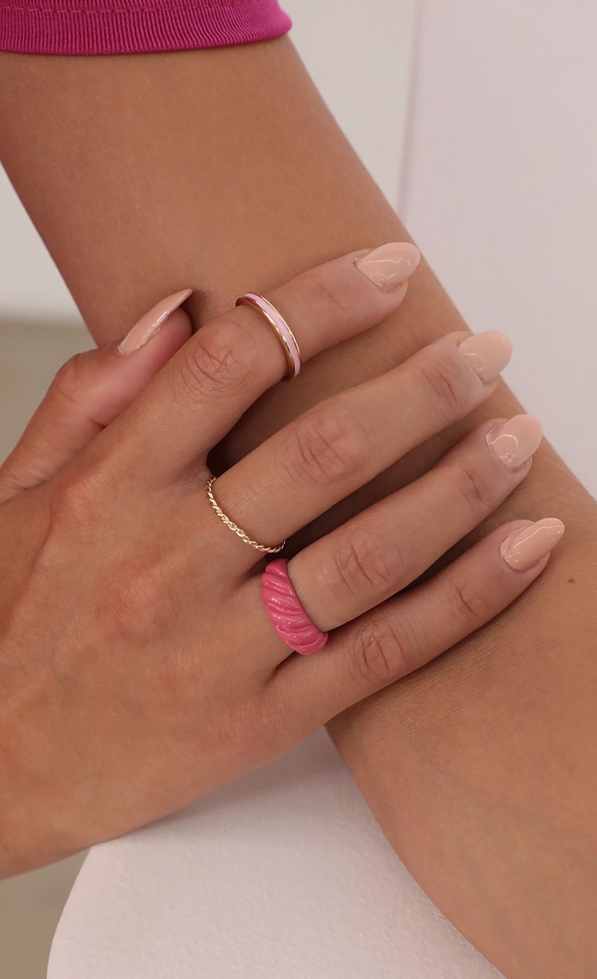 Picture Pink Like Me Ring Set. Source: https://media-img.lucyinthesky.com/data/Jul21_2/850xAUTO/AT2A4597.JPG