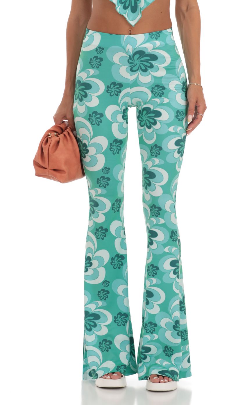 Picture Floral Two Piece Set in Green. Source: https://media-img.lucyinthesky.com/data/Jul23/850xAUTO/00659887-0af3-45ac-95d3-9df209aa12f4.jpg