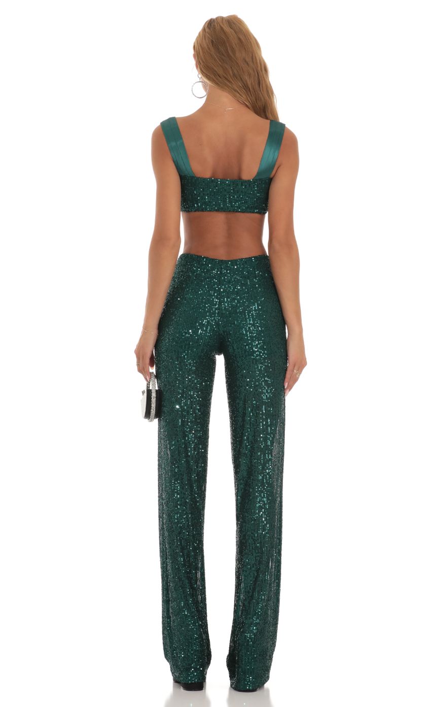 Picture Sequin Two Piece Set in Green. Source: https://media-img.lucyinthesky.com/data/Jul23/850xAUTO/025f7ae4-a4ef-4596-a837-101e5e1ada6e.jpg