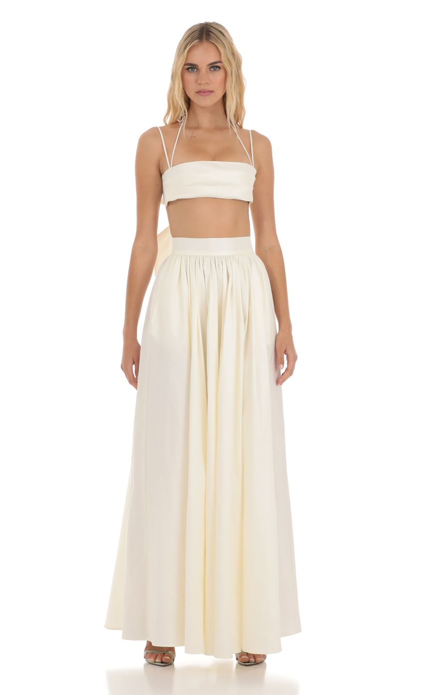 Picture Maxi Two Piece Set in Cream. Source: https://media-img.lucyinthesky.com/data/Jul23/850xAUTO/2eb05f63-21c1-4d11-8857-58b532f1a9ab.jpg