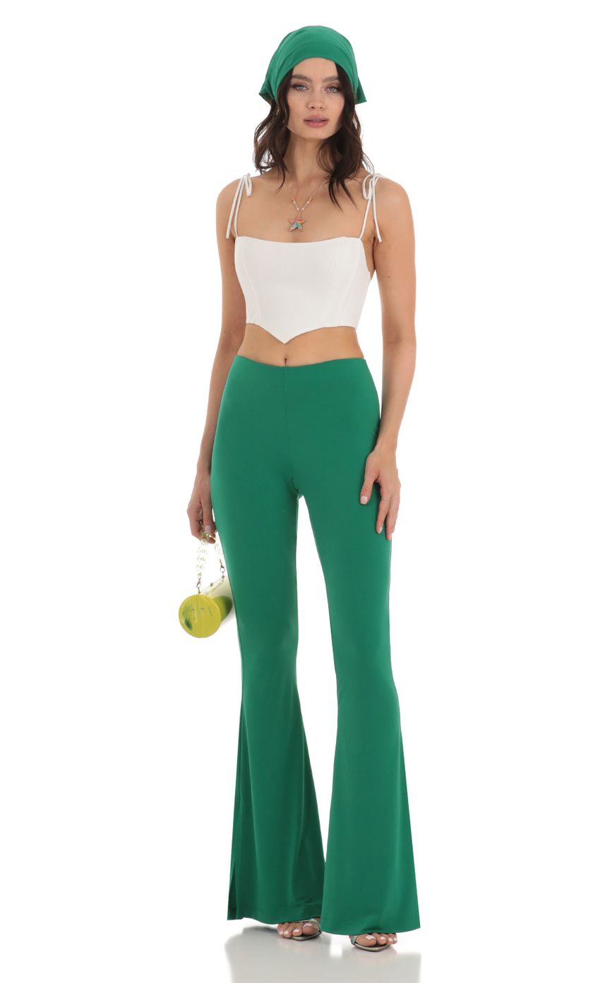 Picture Two Piece Set in Green. Source: https://media-img.lucyinthesky.com/data/Jul23/850xAUTO/3af58a3d-566f-48d5-aa2d-04d53bb41a2a.jpg
