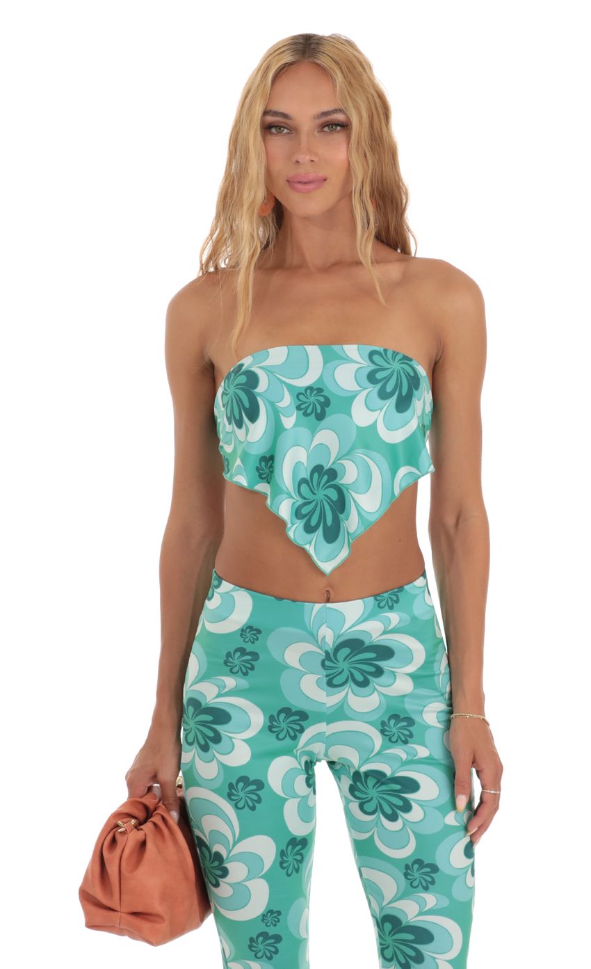 Picture Floral Two Piece Set in Green. Source: https://media-img.lucyinthesky.com/data/Jul23/850xAUTO/3c26d7de-03bc-4dec-a2a1-3d91bc3c47e3.jpg