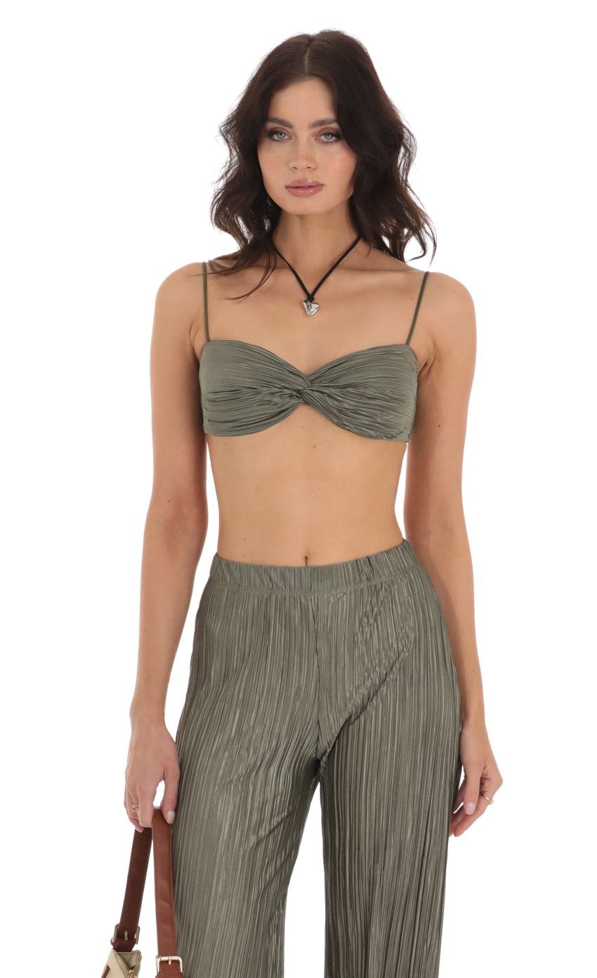 Picture Pleated Two Piece Set in Green. Source: https://media-img.lucyinthesky.com/data/Jul23/850xAUTO/9242653a-5146-4e46-8b57-ca42a08662ff.jpg