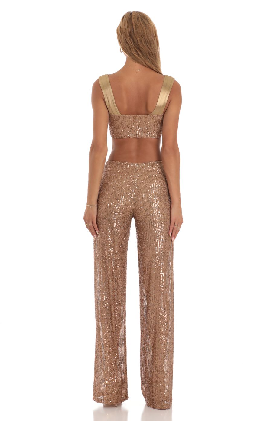 Picture Sequin Two Piece Set in Gold. Source: https://media-img.lucyinthesky.com/data/Jul23/850xAUTO/9af5654c-aa1e-41c2-a5ec-3a0a83e3c88e.jpg