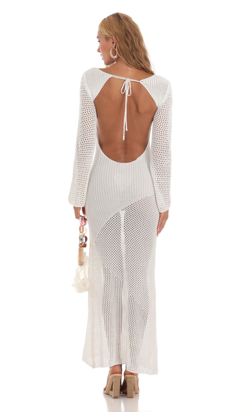 Picture Crochet Maxi Dress in White. Source: https://media-img.lucyinthesky.com/data/Jul23/850xAUTO/b7e698de-c182-4cac-be5e-dc49aed2af31.jpg