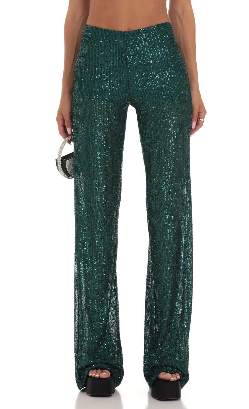 Picture Sequin Two Piece Set in Green. Source: https://media-img.lucyinthesky.com/data/Jul23/850xAUTO/be3b5ab1-5c87-43dd-b363-8821978f3e01.jpg