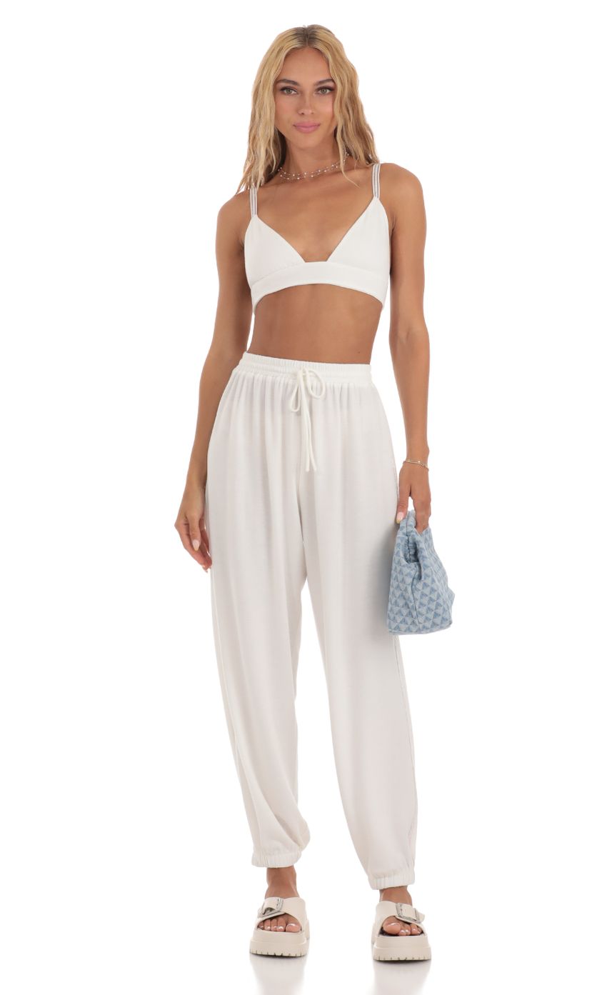 Picture Sequin Two Piece Set in White. Source: https://media-img.lucyinthesky.com/data/Jul23/850xAUTO/ce362f1a-d978-48f5-8adc-6f459af92272.jpg