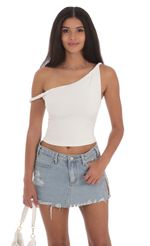 Picture Off Shoulder Twist Top in White. Source: https://media-img.lucyinthesky.com/data/Jul24/150xAUTO/ea1a6fd5-0b0f-4883-abf4-04db6facd0c4.jpg