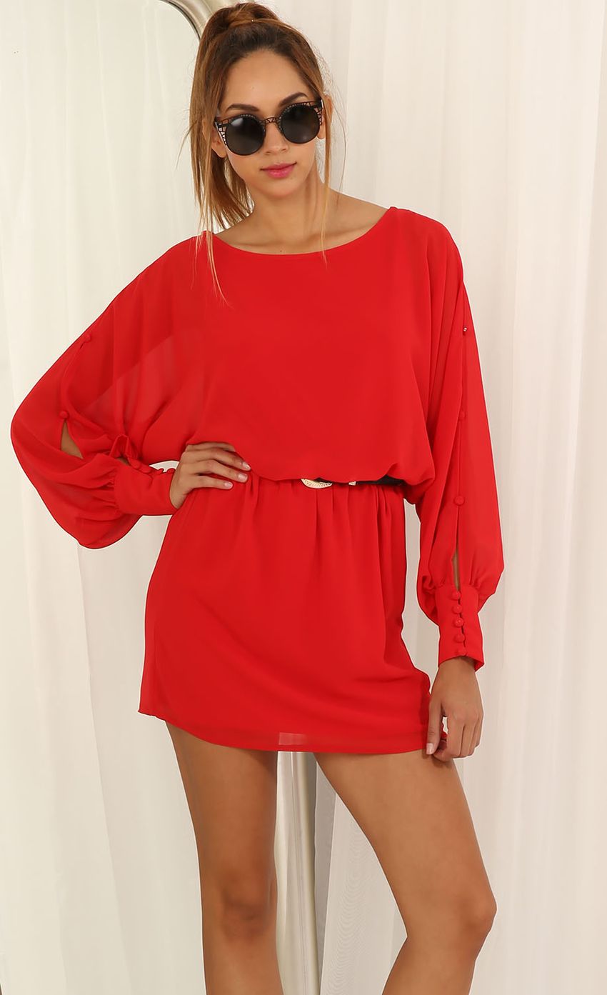 Picture Billowy Blouson Dress In Red. Source: https://media-img.lucyinthesky.com/data/Jun15_2/850xAUTO/0Y5A2250.JPG