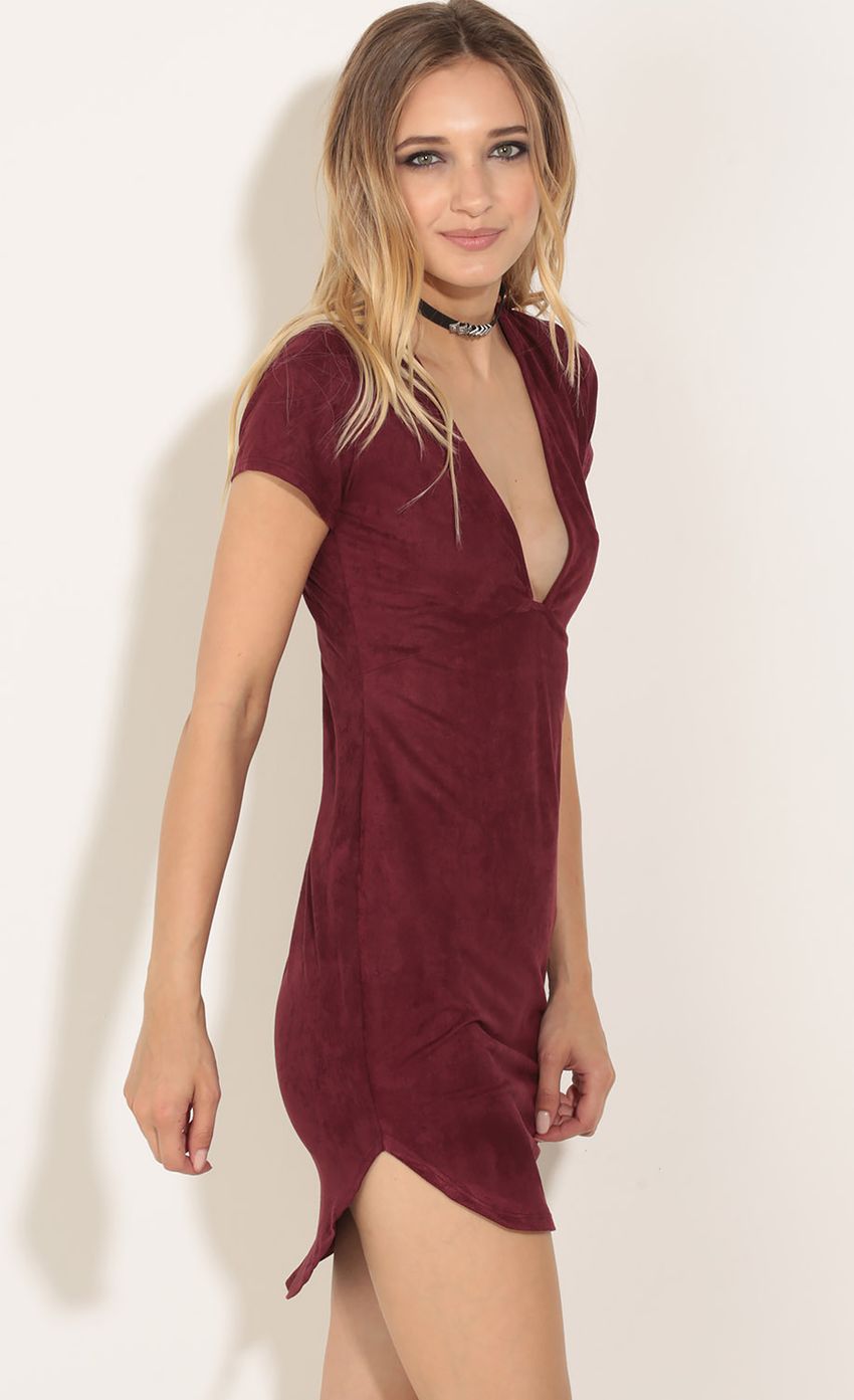 Picture Suede Plunge Dress In Wine. Source: https://media-img.lucyinthesky.com/data/Jun16_1/850xAUTO/0Y5A7227.JPG