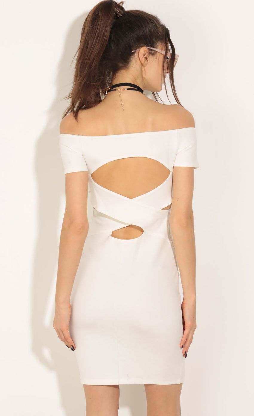 Picture Criss-Cross Bodycon Dress In Cream. Source: https://media-img.lucyinthesky.com/data/Jun16_2/850xAUTO/0Y5A0127.JPG