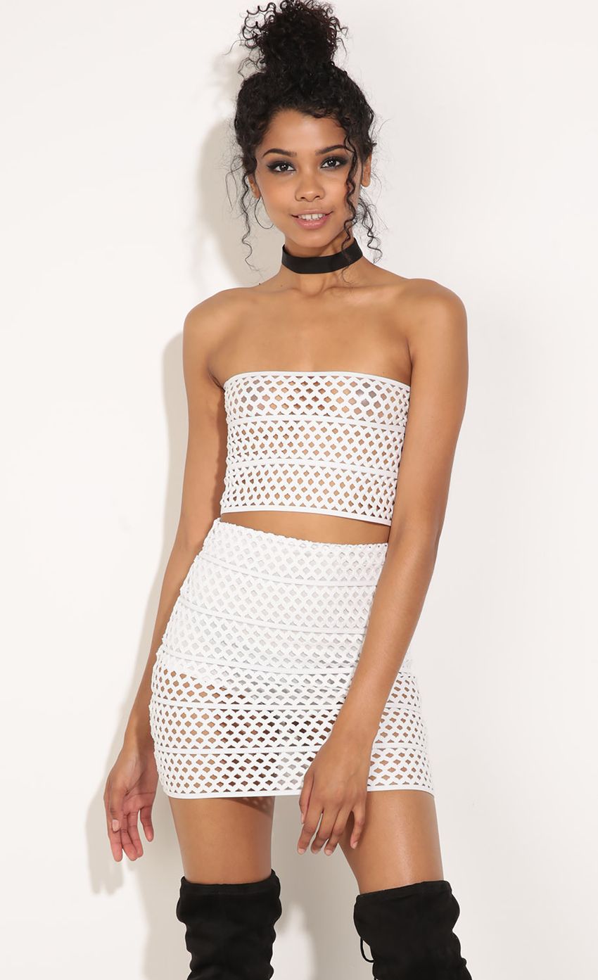 Picture Textured Crochet Two Piece Set In White. Source: https://media-img.lucyinthesky.com/data/Jun16_2/850xAUTO/0Y5A0517.JPG