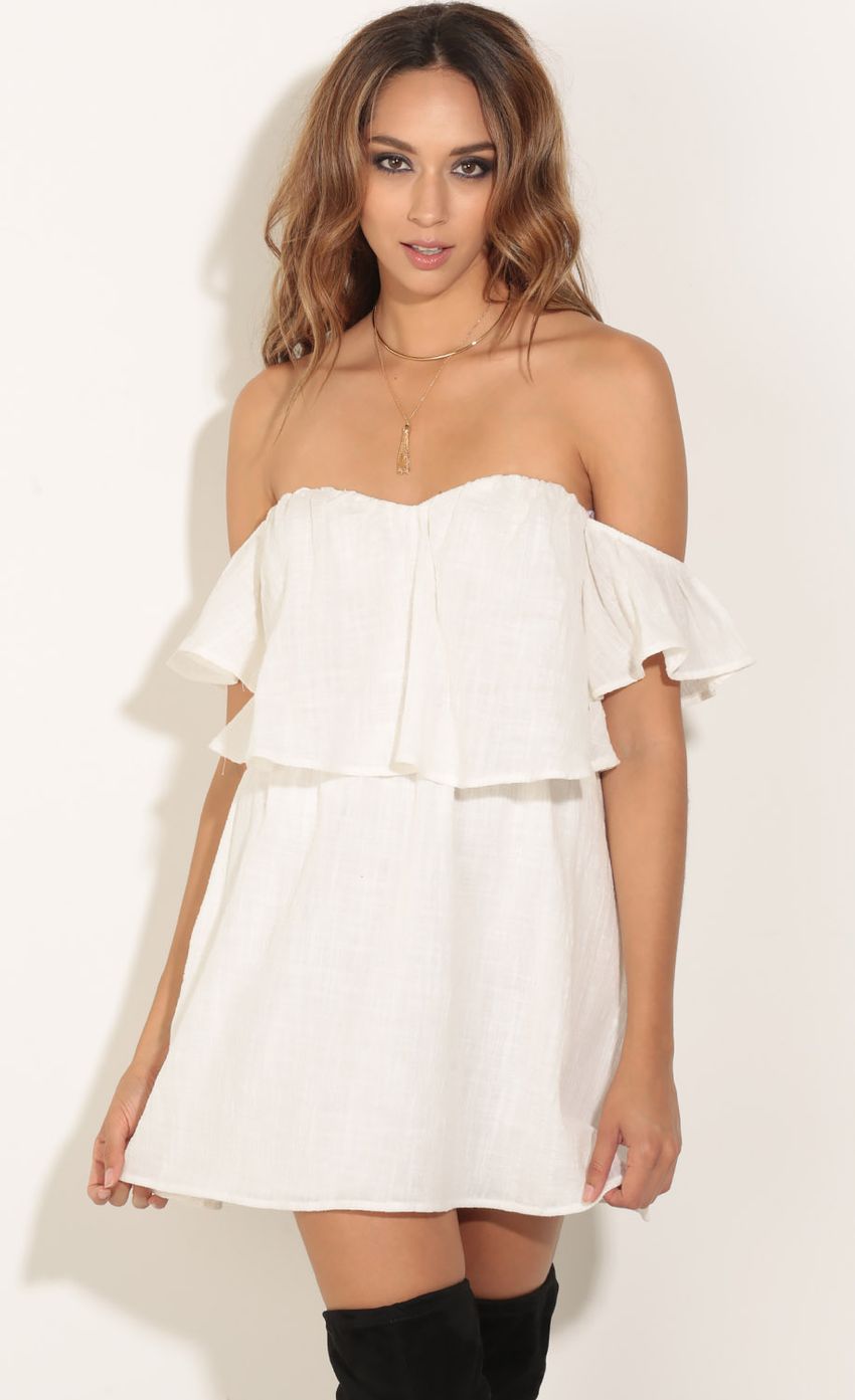 Picture Tiered Day Dress In Cream. Source: https://media-img.lucyinthesky.com/data/Jun16_2/850xAUTO/0Y5A1558.JPG