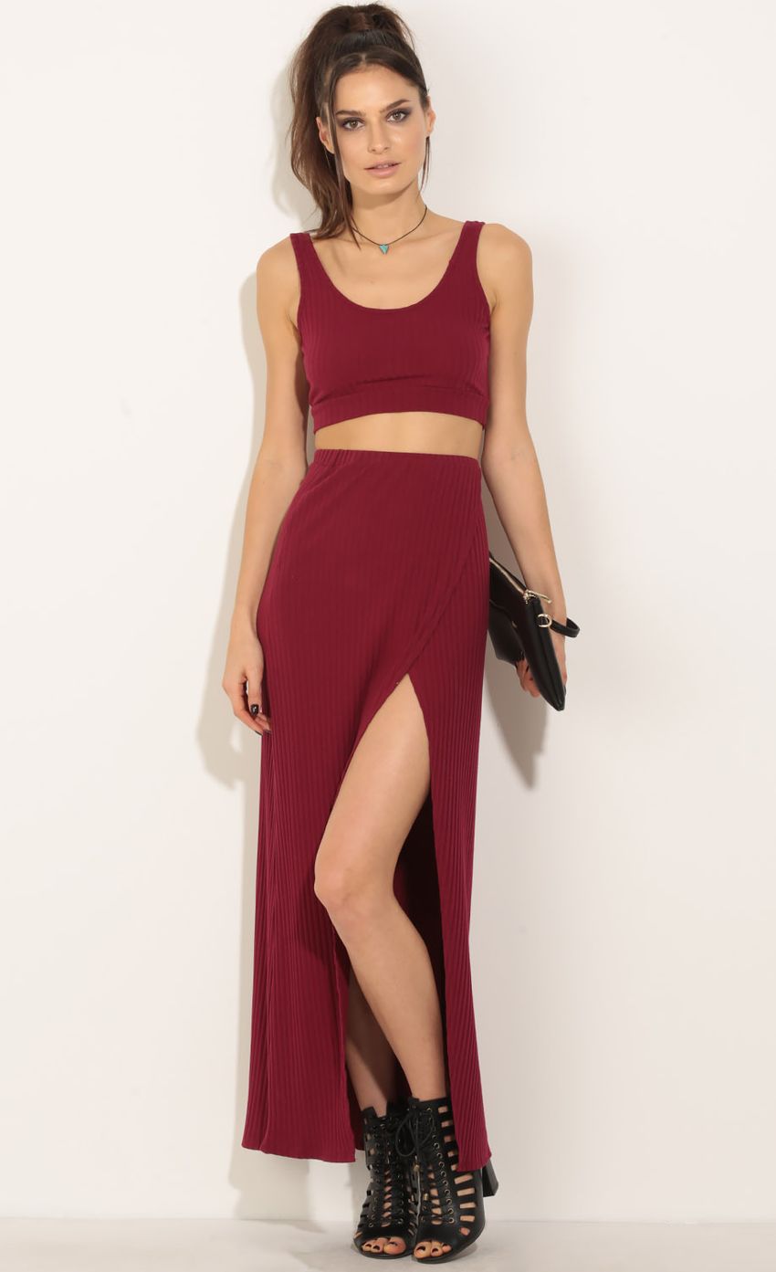 Picture Knit Maxi Two Piece Dress Set In Wine. Source: https://media-img.lucyinthesky.com/data/Jun16_2/850xAUTO/0Y5A2542.JPG