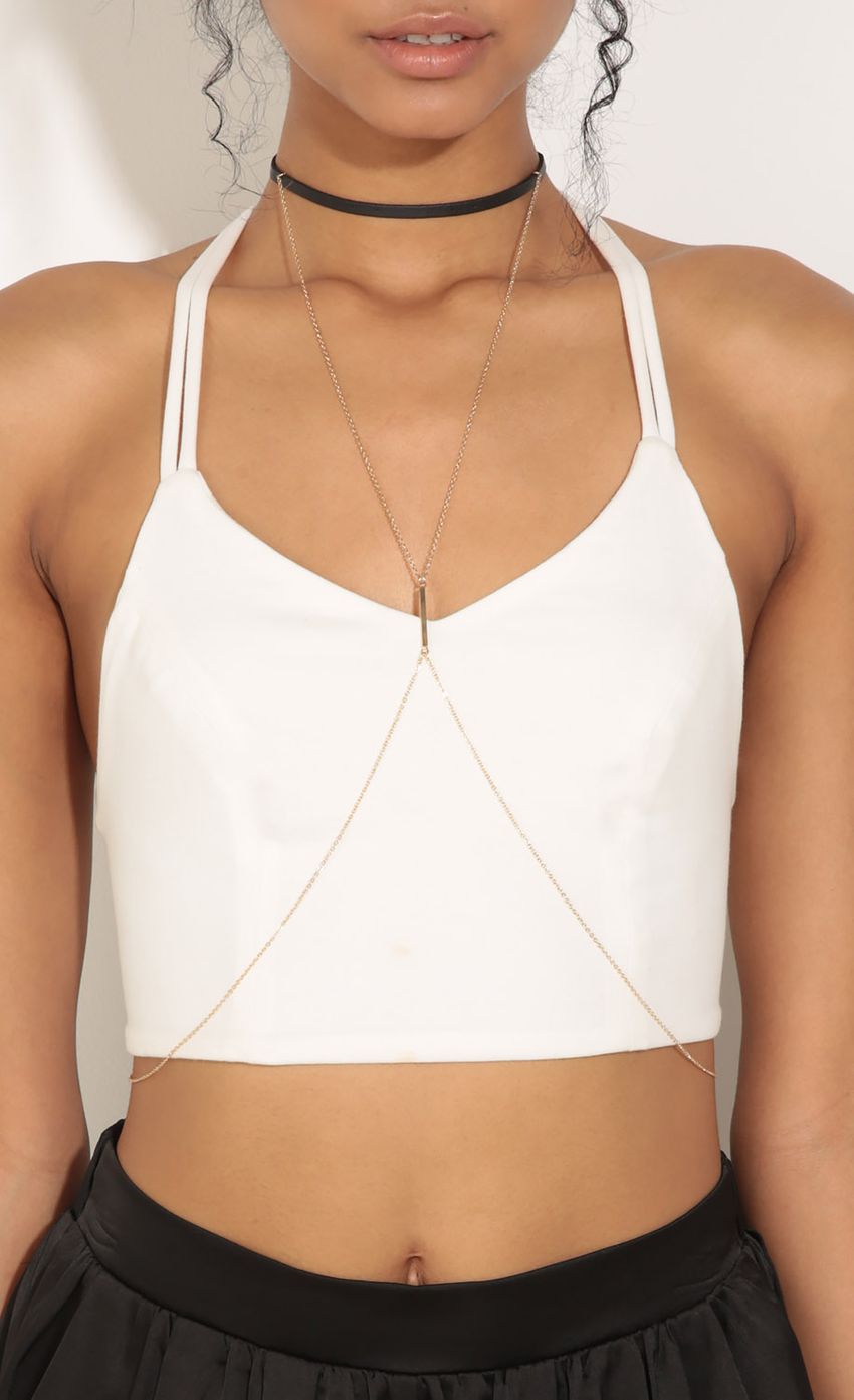 Picture Body Chain Choker Necklace In Gold. Source: https://media-img.lucyinthesky.com/data/Jun16_2/850xAUTO/0Y5A2778.JPG