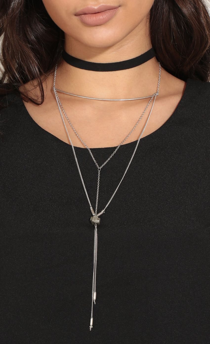 Picture Layered Pyrite Choker Necklace Set. Source: https://media-img.lucyinthesky.com/data/Jun17_1/850xAUTO/0Y5A2976.JPG