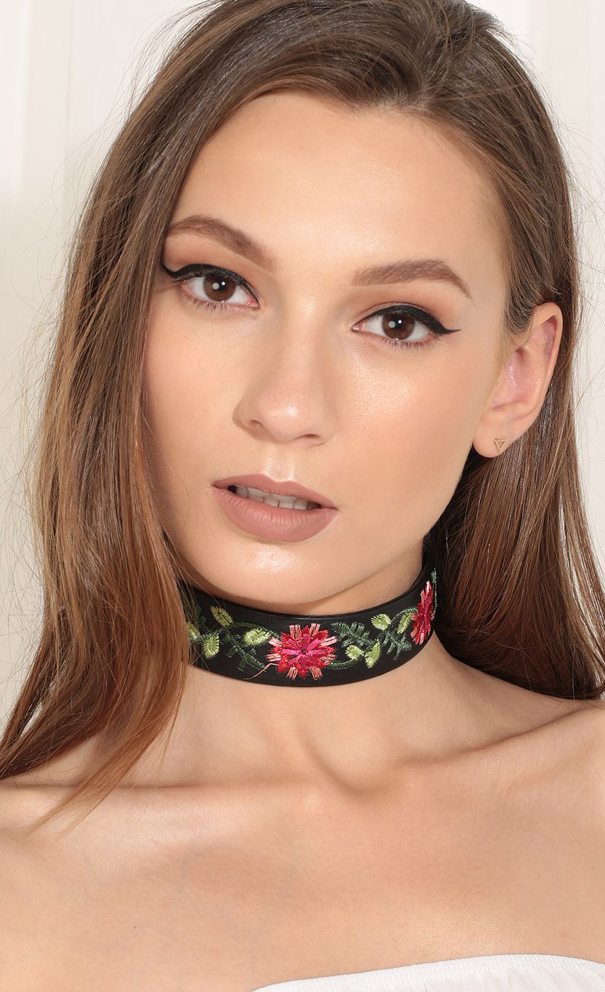 Picture Floral Embroidered Faux Leather Choker Necklace. Source: https://media-img.lucyinthesky.com/data/Jun17_1/850xAUTO/0Y5A6180.JPG