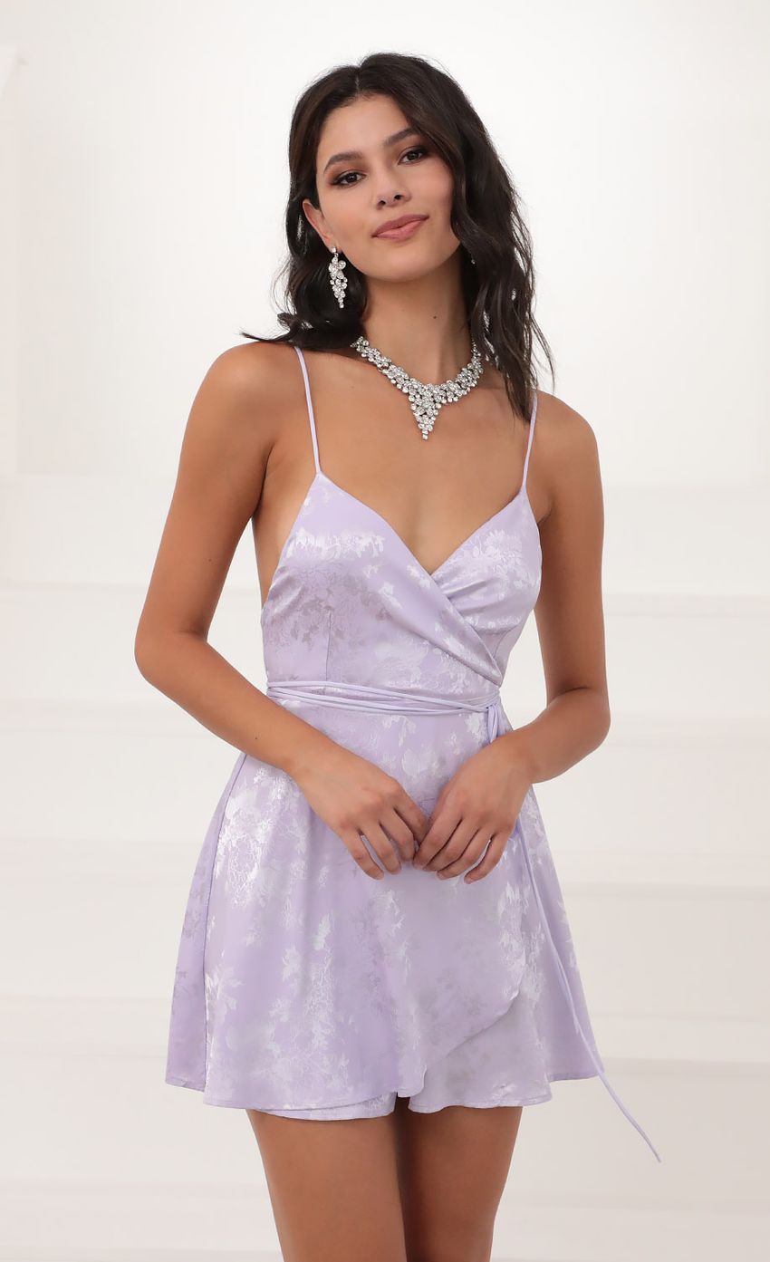 Picture A-Line Dress in Lilac. Source: https://media-img.lucyinthesky.com/data/Jun20_1/850xAUTO/781A6560.JPG