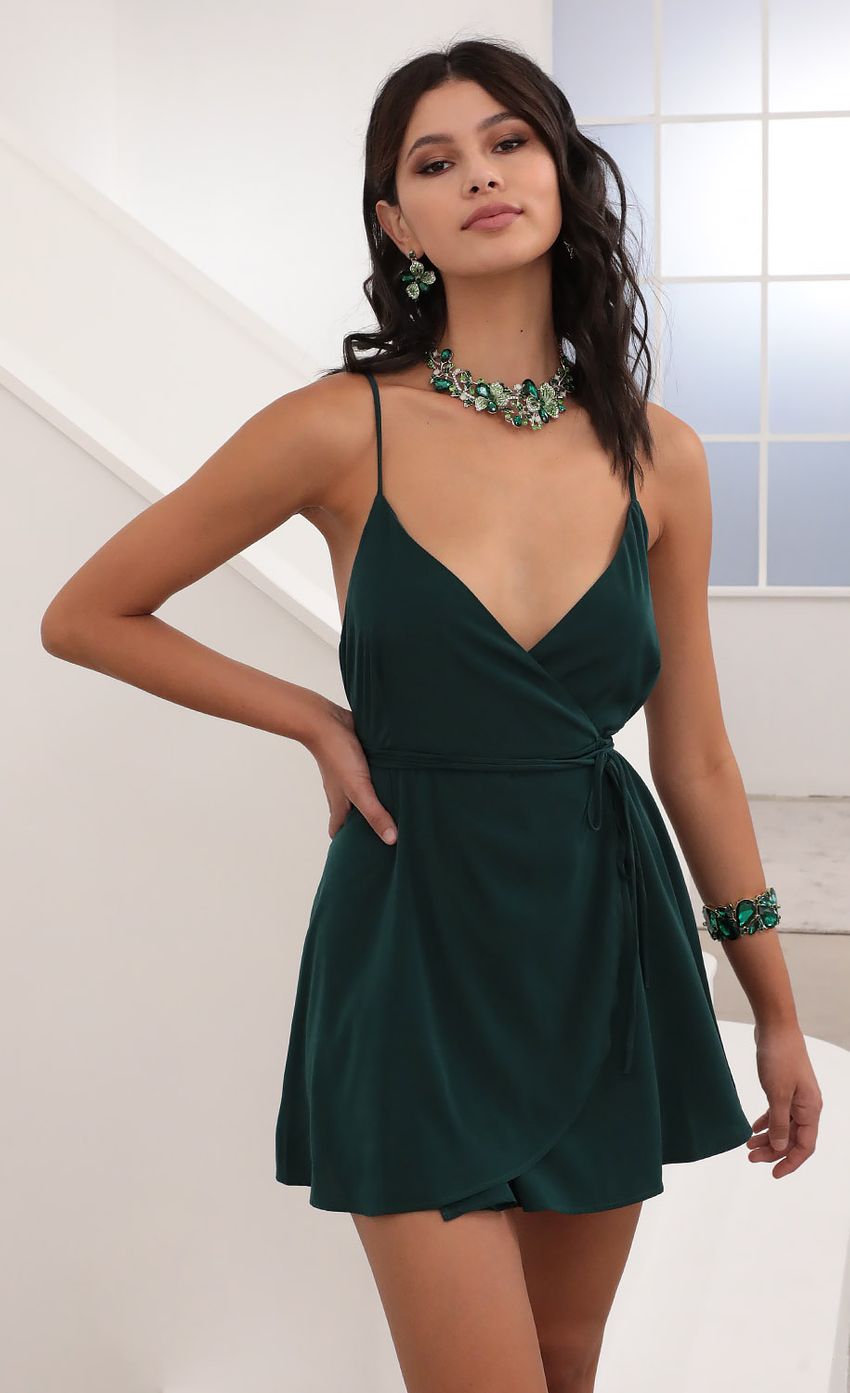 Picture A-Line satin Dress in Hunter Green. Source: https://media-img.lucyinthesky.com/data/Jun20_1/850xAUTO/781A9389.JPG