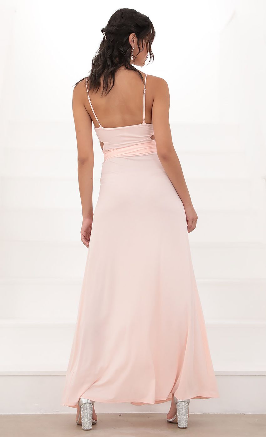 Picture Leila Wrap Tie Maxi in Light Pink. Source: https://media-img.lucyinthesky.com/data/Jun20_2/850xAUTO/781A3608.JPG