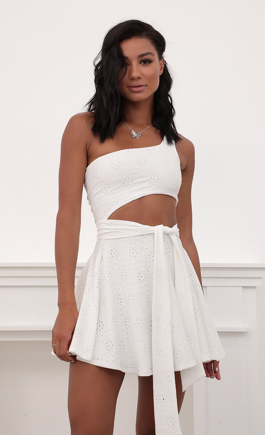 Picture Eyelet Shoulder A-line Dress in White. Source: https://media-img.lucyinthesky.com/data/Jun20_2/850xAUTO/781A9057.JPG