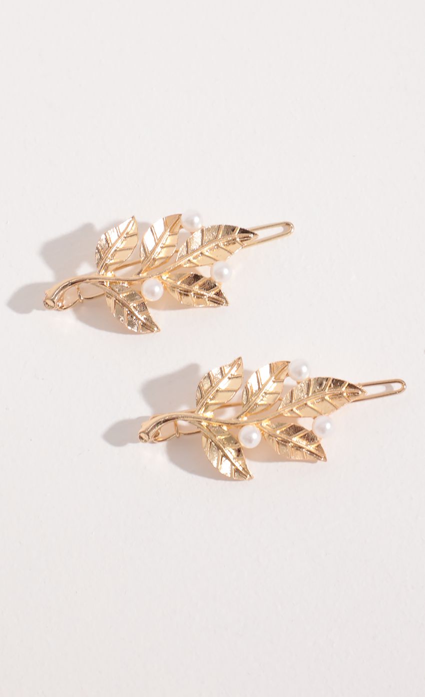 Picture Greek Goddess Hair Clip Set in Gold. Source: https://media-img.lucyinthesky.com/data/Jun21_1/850xAUTO/AT2A7142.JPG