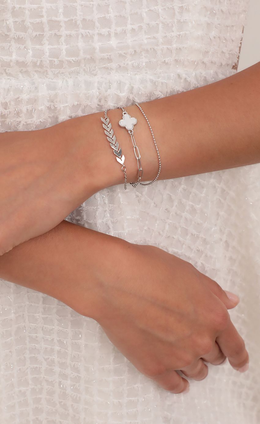 Picture Kai Bracelet Trio Set in Silver. Source: https://media-img.lucyinthesky.com/data/Jun21_2/850xAUTO/AT2A1172.JPG