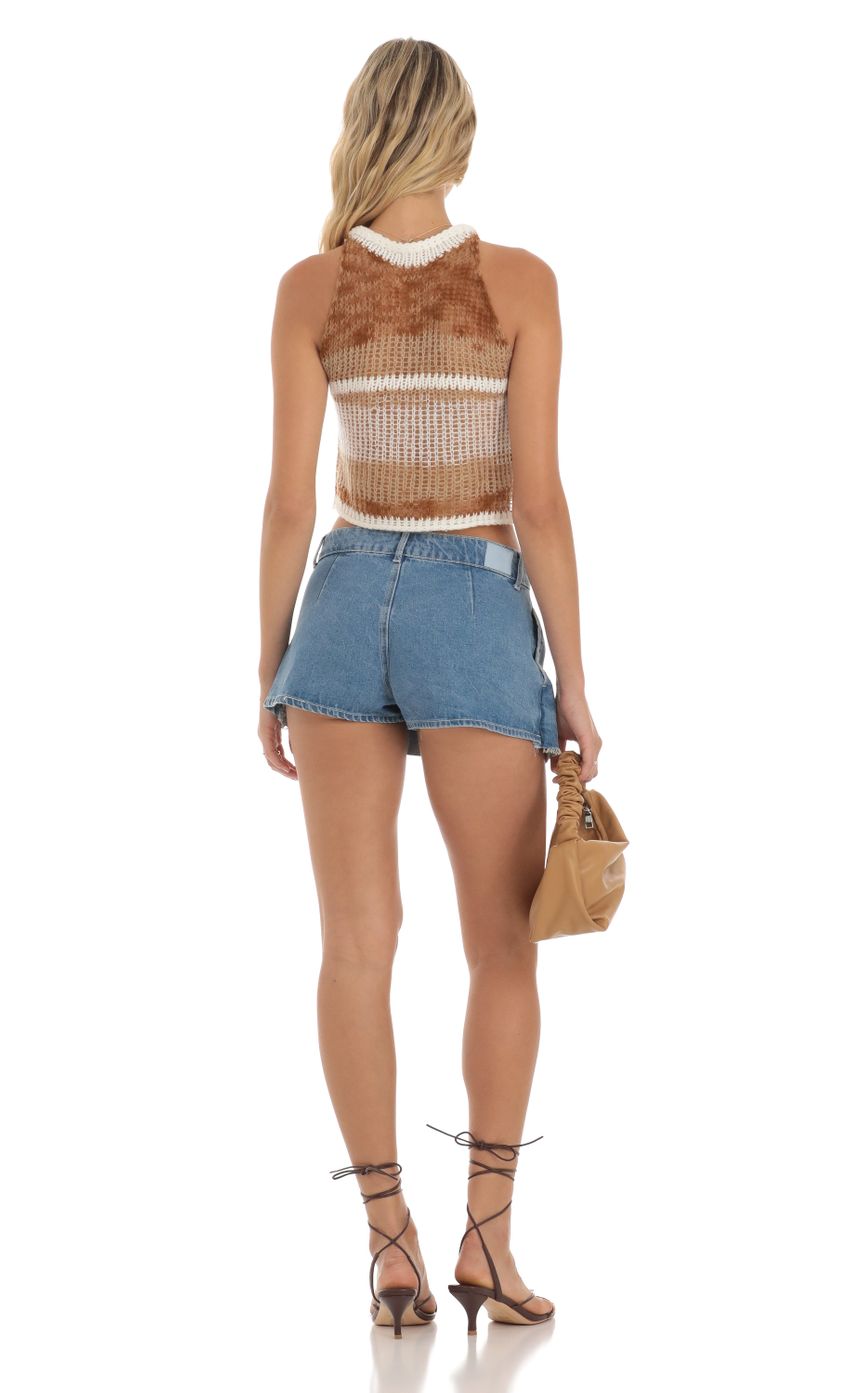 Picture Tule Crochet White Striped Top in Brown. Source: https://media-img.lucyinthesky.com/data/Jun23/850xAUTO/056c31a6-658b-4947-9c41-2ac50020c96e.jpg